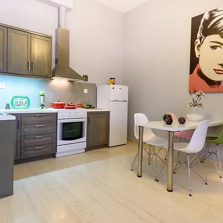 Dimitris-sofia Apartment *